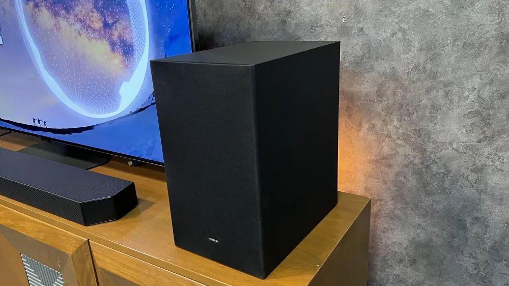 ساندبار سامسونگ HW-Q700B
