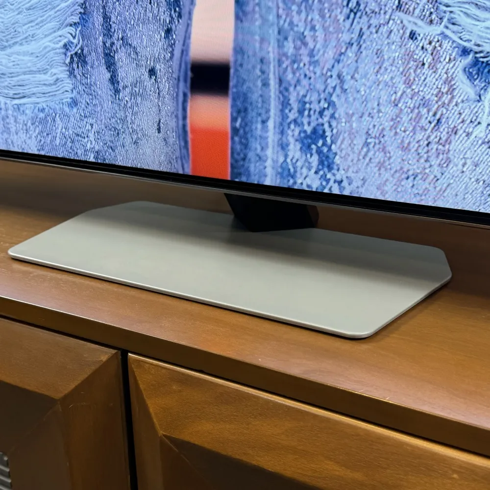 نوع پایه تلویزیون سامسونگ QN90C