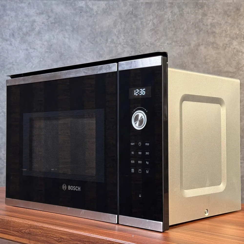 نمای جانبی مایکروویو توکار بوش BEL554MS0